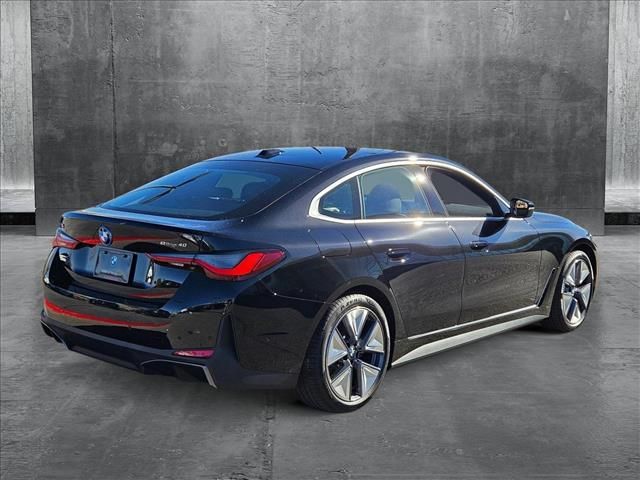 2025 BMW i4 eDrive40