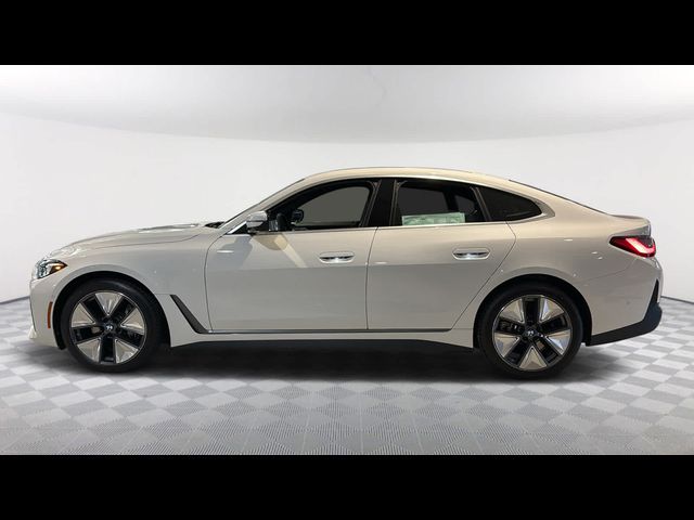 2025 BMW i4 eDrive40