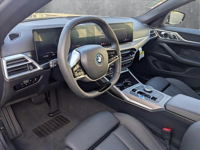 2025 BMW i4 eDrive40