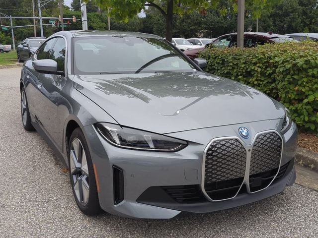 2025 BMW i4 eDrive40