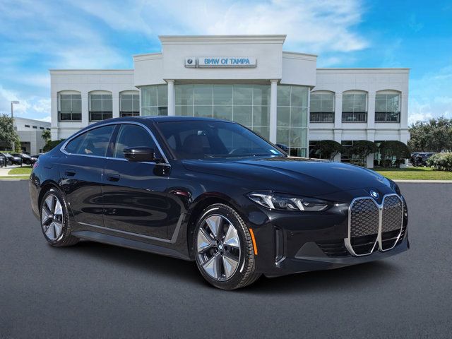 2025 BMW i4 eDrive40