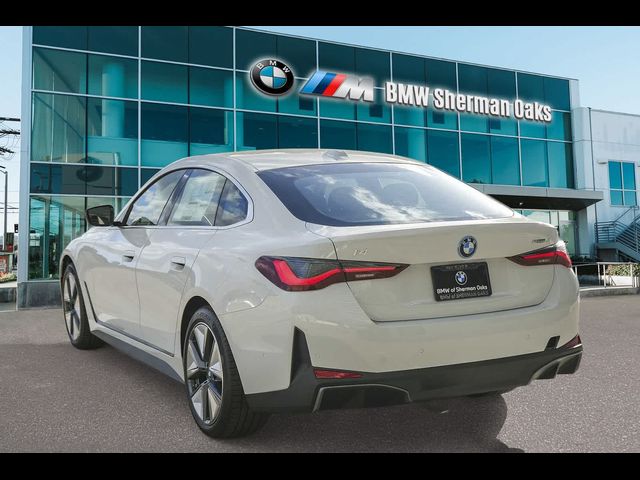 2025 BMW i4 eDrive40