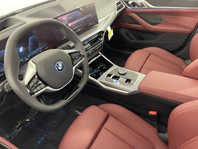 2025 BMW i4 eDrive40