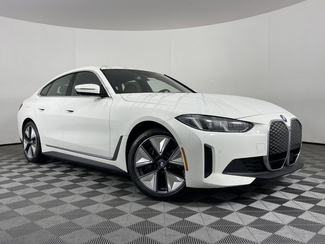 2025 BMW i4 eDrive40