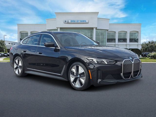 2025 BMW i4 eDrive40