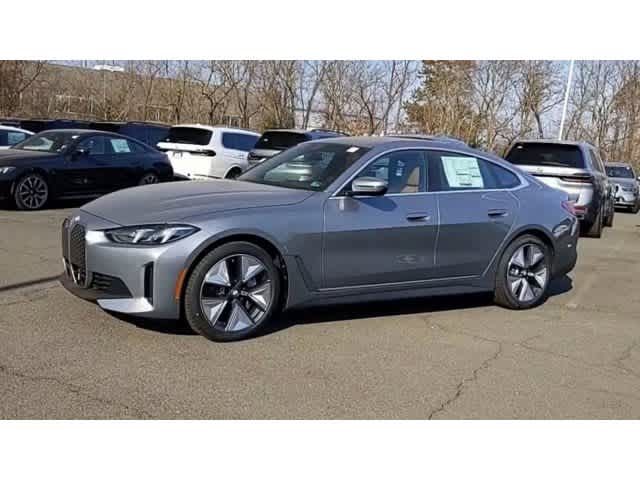 2025 BMW i4 eDrive40