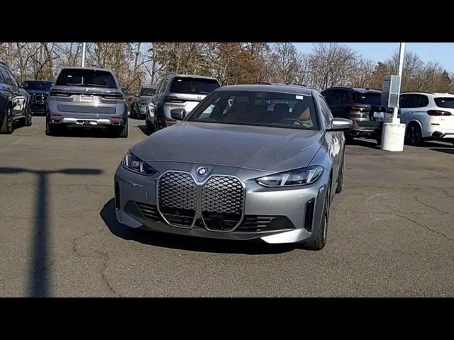 2025 BMW i4 eDrive40