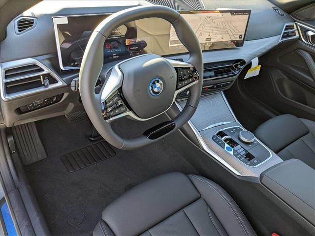 2025 BMW i4 eDrive40