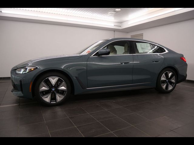 2025 BMW i4 eDrive40