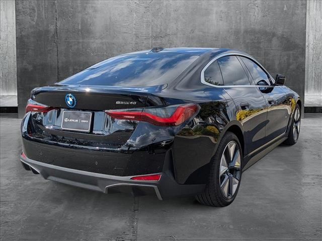 2025 BMW i4 eDrive40