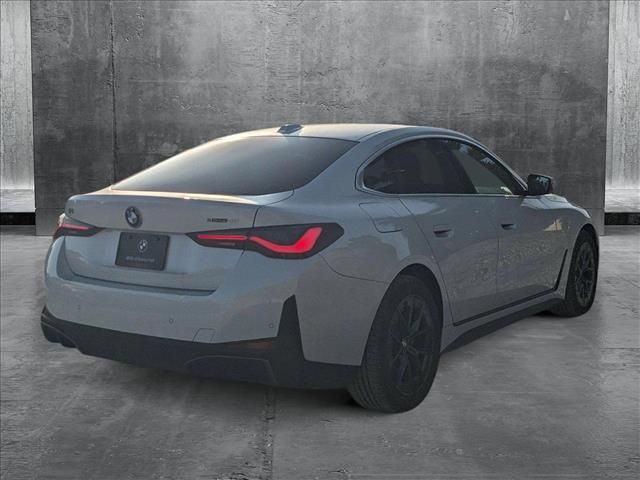 2025 BMW i4 eDrive40