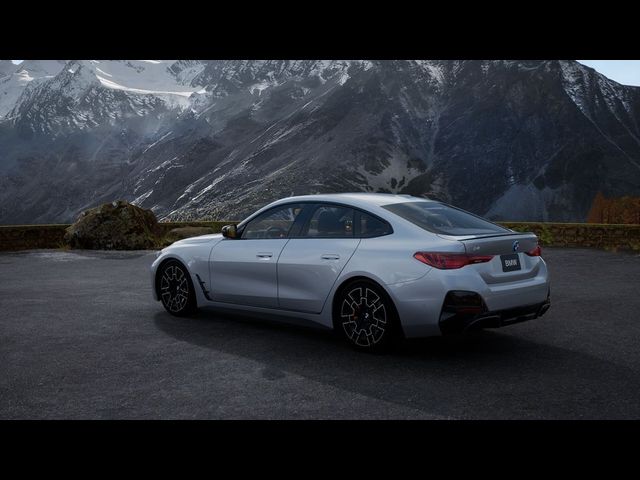 2025 BMW i4 eDrive40