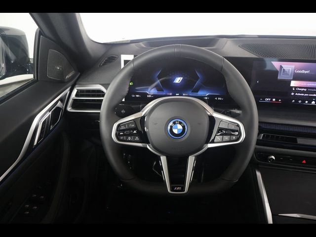 2025 BMW i4 eDrive40