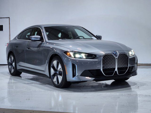 2025 BMW i4 eDrive40