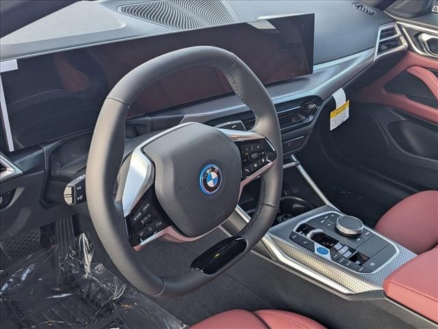 2025 BMW i4 eDrive40