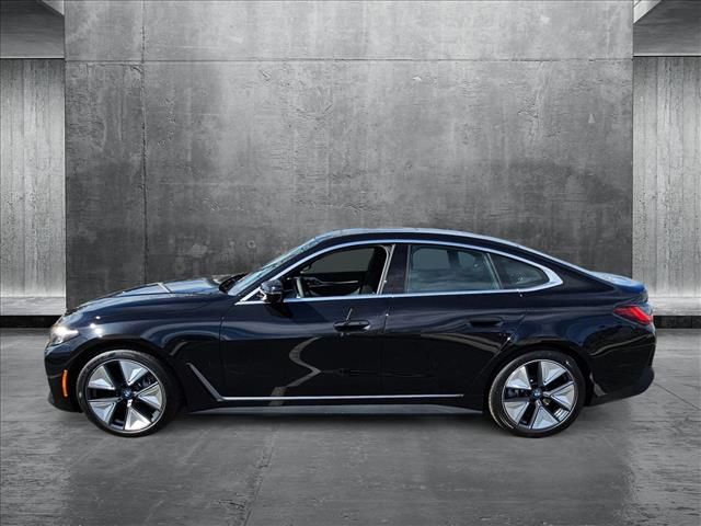 2025 BMW i4 eDrive40