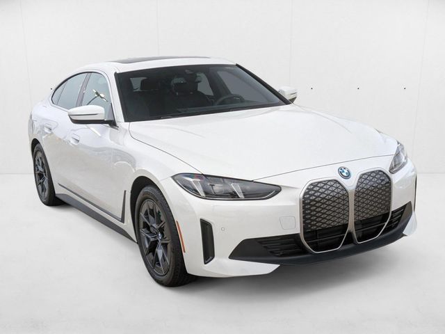 2025 BMW i4 eDrive40