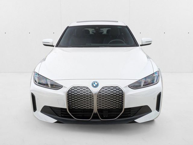 2025 BMW i4 eDrive40