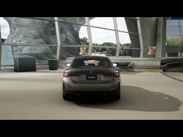 2025 BMW i4 eDrive40