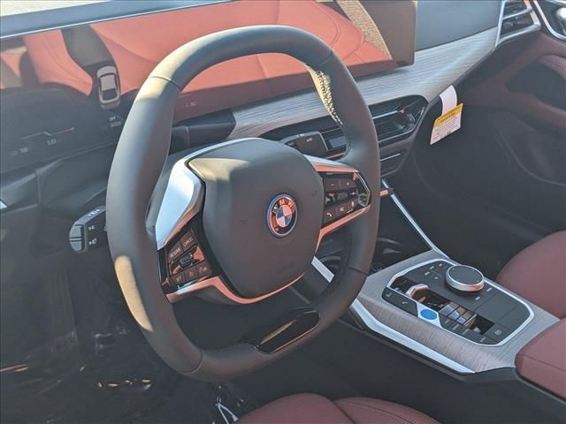 2025 BMW i4 eDrive40