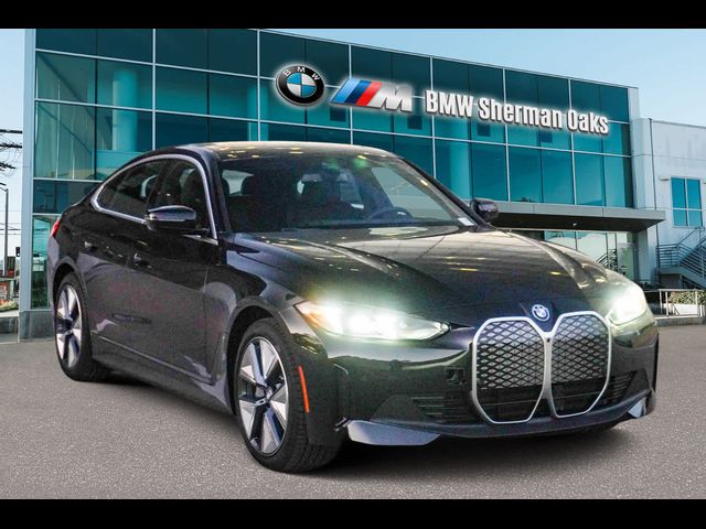 2025 BMW i4 eDrive40