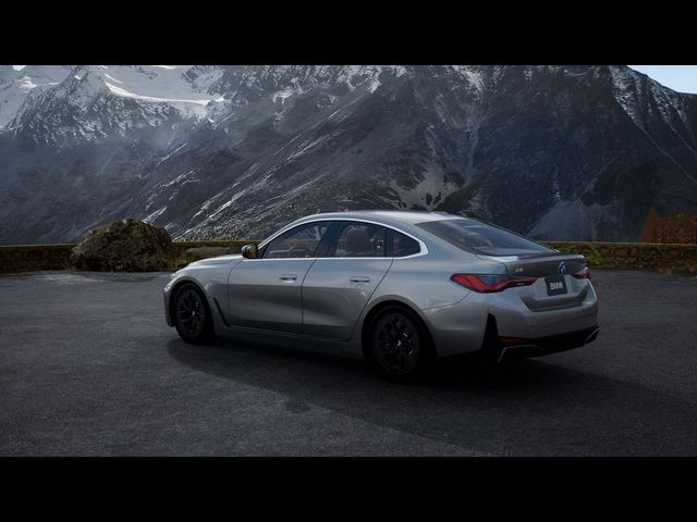 2025 BMW i4 eDrive40