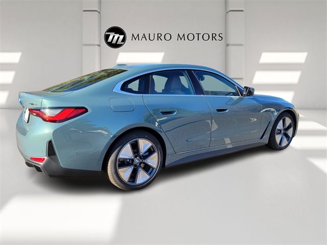 2025 BMW i4 xDrive40