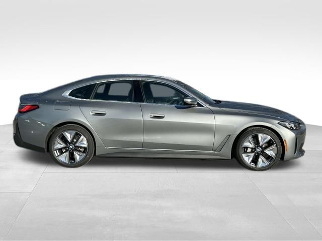 2025 BMW i4 xDrive40