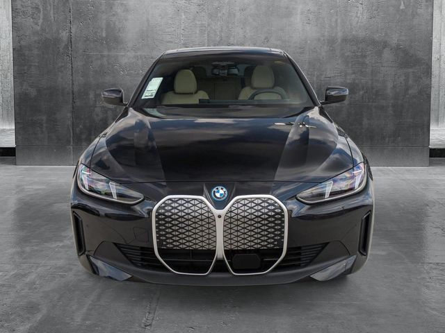 2025 BMW i4 xDrive40