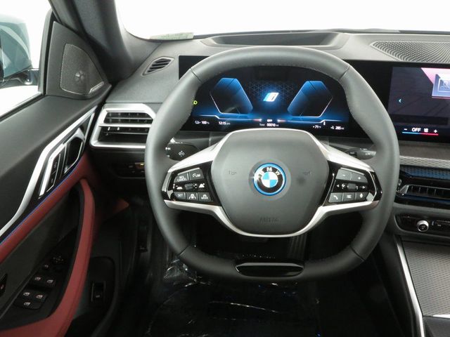 2025 BMW i4 xDrive40