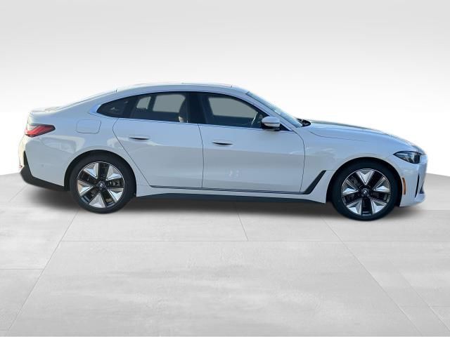 2025 BMW i4 xDrive40