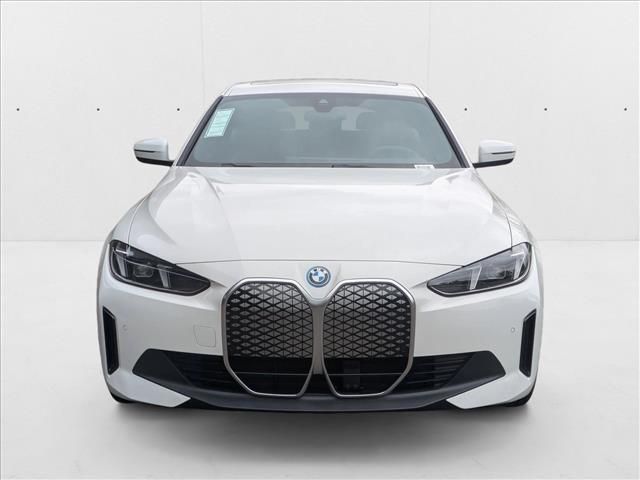 2025 BMW i4 xDrive40