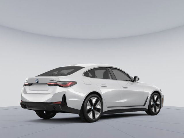 2025 BMW i4 xDrive40