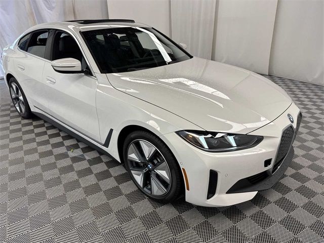 2025 BMW i4 xDrive40