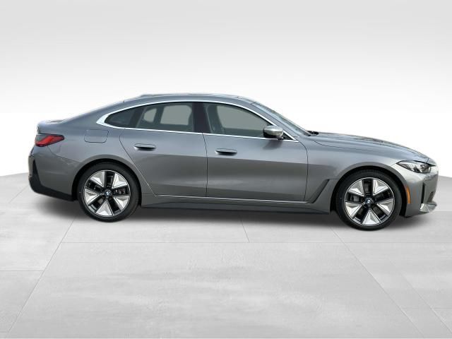 2025 BMW i4 xDrive40