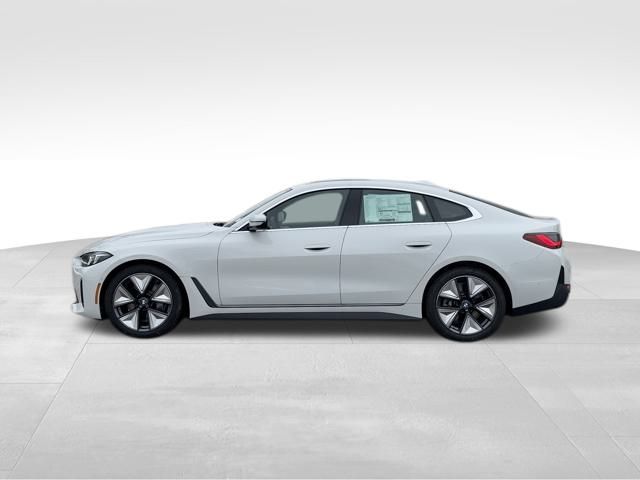 2025 BMW i4 xDrive40