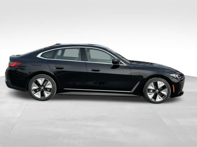 2025 BMW i4 xDrive40