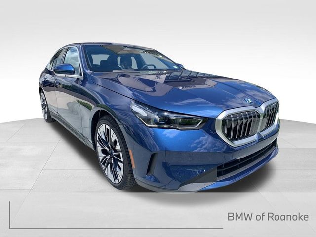 2025 BMW i5 xDrive40