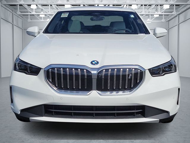 2025 BMW i5 xDrive40