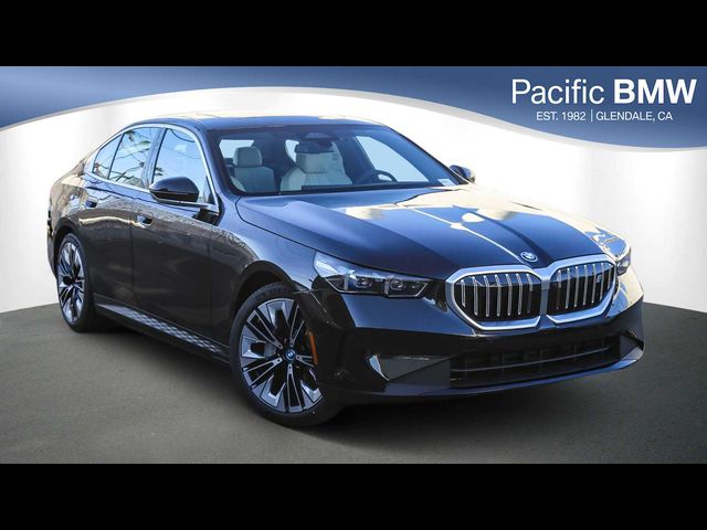 2025 BMW i5 eDrive40