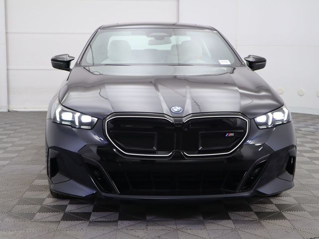 2025 BMW i5 M60