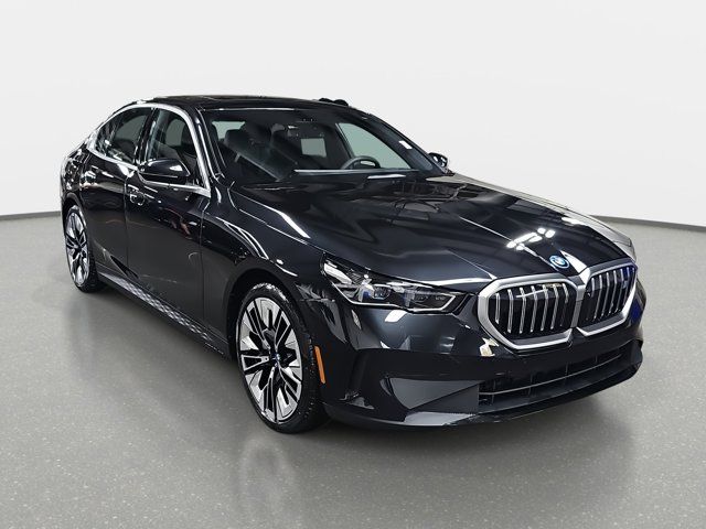 2025 BMW i5 eDrive40