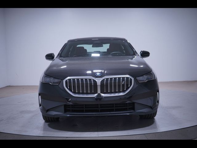 2025 BMW i5 eDrive40