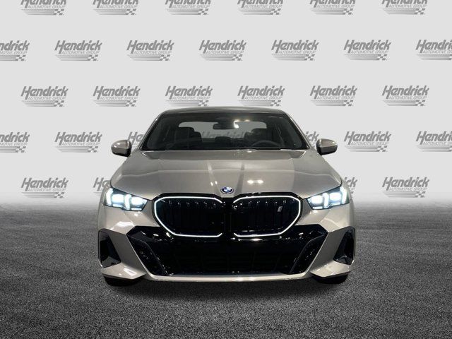 2025 BMW i5 eDrive40