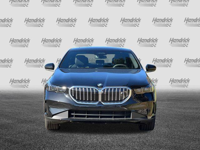 2025 BMW i5 eDrive40