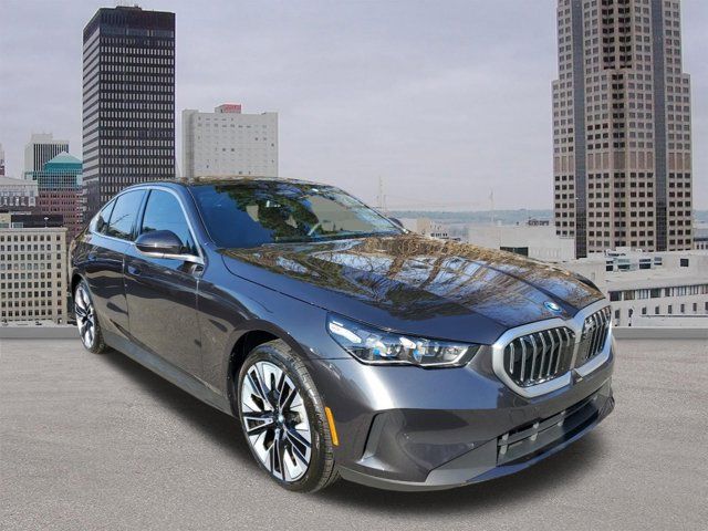 2025 BMW i5 eDrive40