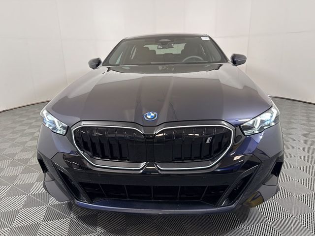 2025 BMW i5 eDrive40