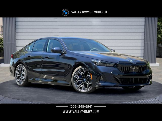 2025 BMW i5 xDrive40