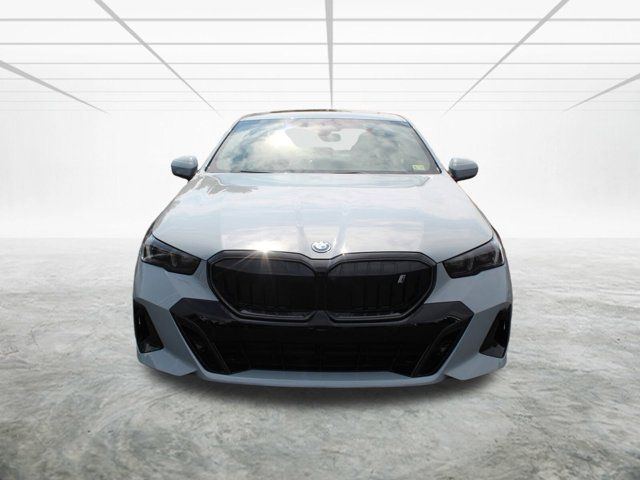 2025 BMW i5 xDrive40