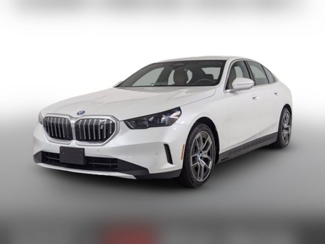2025 BMW i5 xDrive40
